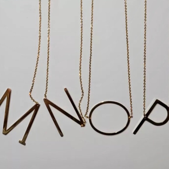 Gold Initial Pendant Necklace Letters A-Z - Picture 7 of 8